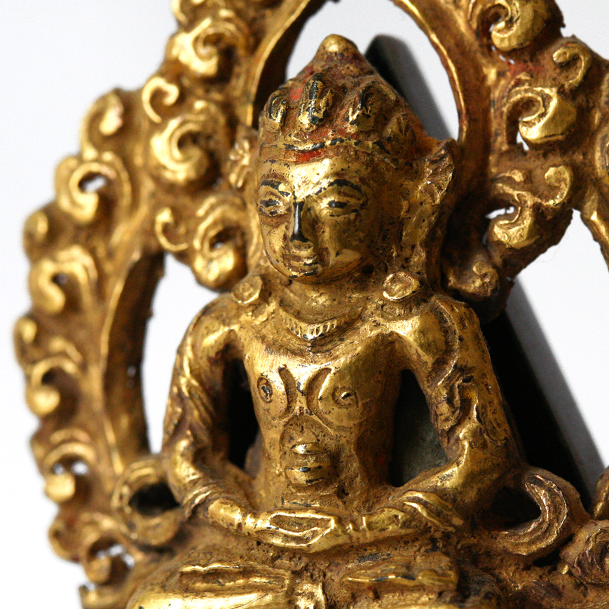 APPLIQUE BOUDDHIQUE EN CUIVRE DORÉ, XVIIe siècle