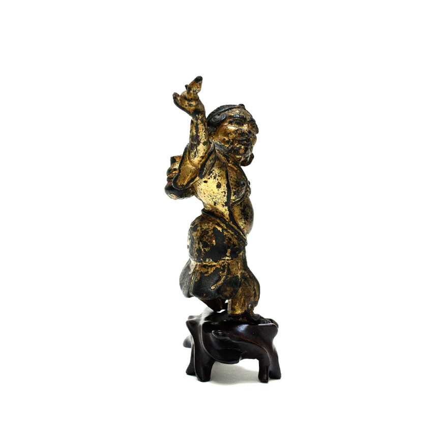 A GILT BRONZE FIGURE OF LI TIEGUAI, YUAN-MING 14-15TH century