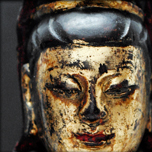 Guanyin en bois laqué et doré, Ming XVIIe